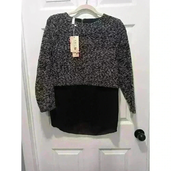 NWT Lian Yi Fang black fancy Top 3/4 sleeves size woman Large‎ - Picture 2 of 6